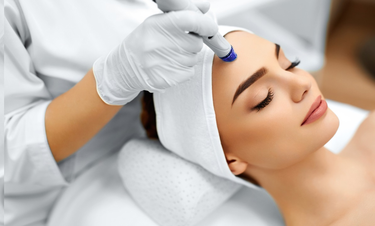 Hydrating Facial in Los Angeles